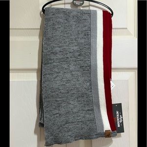 Mountain Ridge Light Grey Scarf